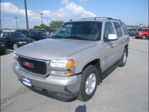 GMC Yukon 2005 photo 2