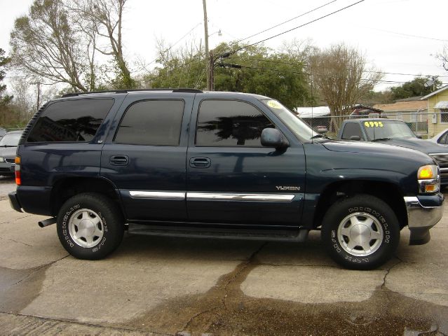 GMC Yukon SLT SUV