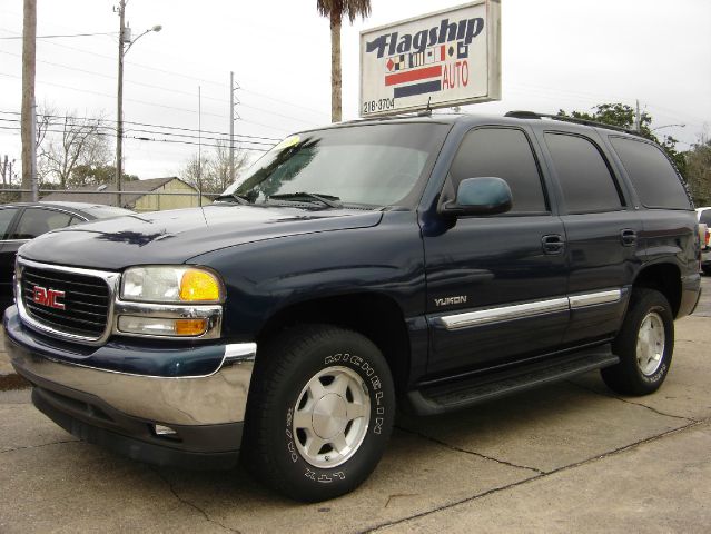 GMC Yukon 2005 photo 4