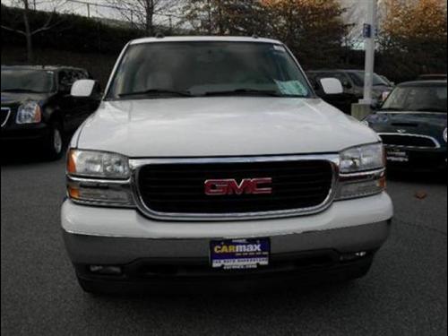 GMC Yukon 2005 photo 2