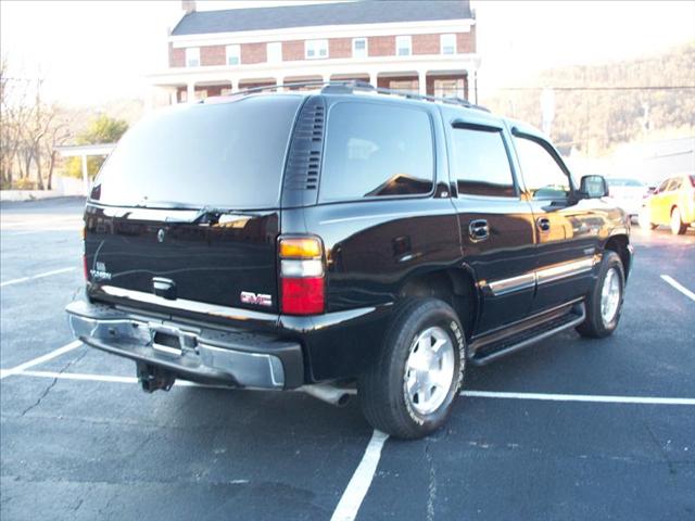 GMC Yukon 2005 photo 4