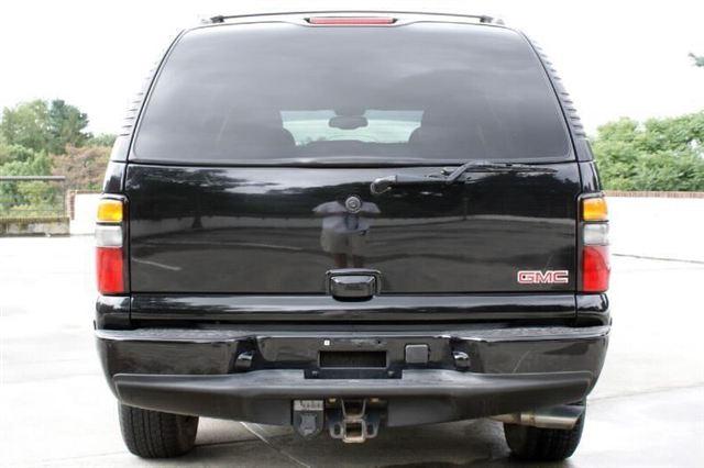 GMC Yukon 2005 photo 5