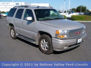 GMC Yukon 2005 photo 2