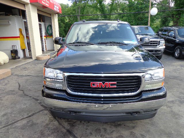 GMC Yukon 2005 photo 4