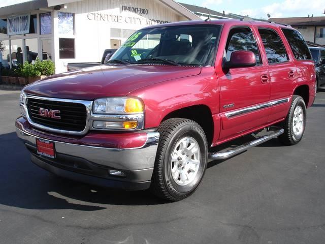 GMC Yukon 2005 photo 1