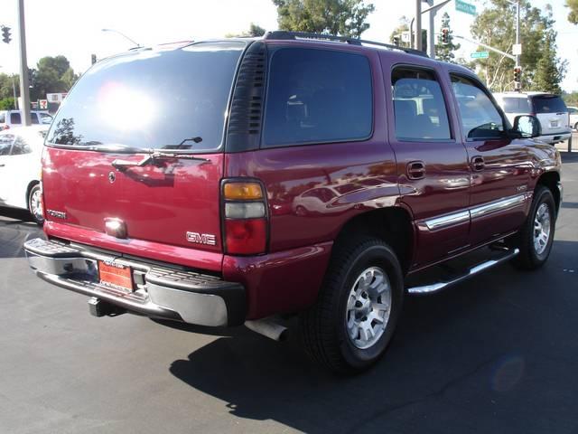 GMC Yukon 2005 photo 3