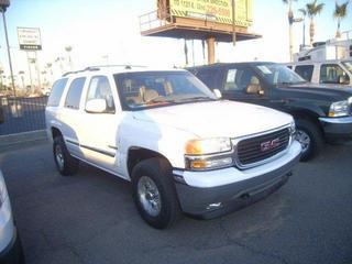 GMC Yukon 2005 photo 2