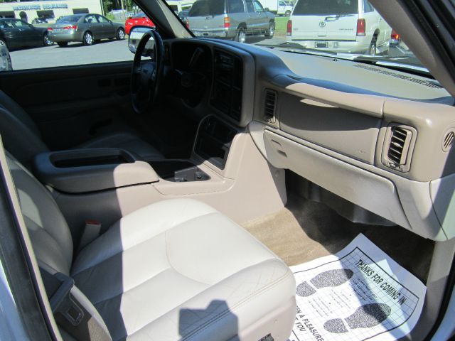 GMC Yukon 2005 photo 7