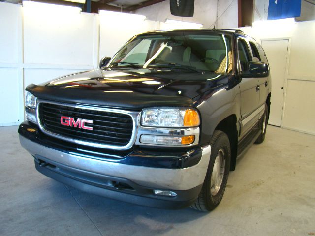 GMC Yukon 2005 photo 2