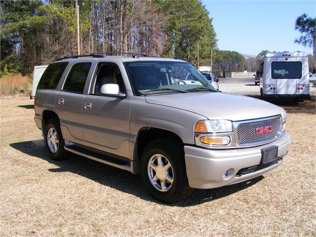 GMC Yukon EX Sedan 4D Sport Utility