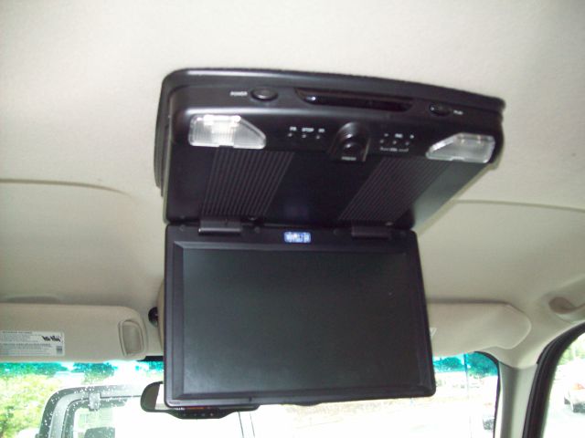 GMC Yukon 2005 photo 3