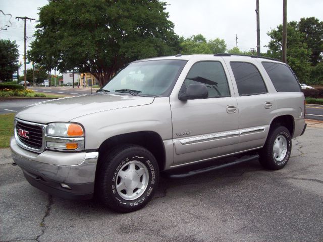 GMC Yukon 2005 photo 4