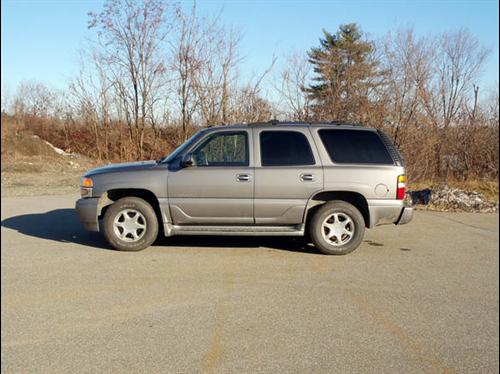 GMC Yukon 2005 photo 1