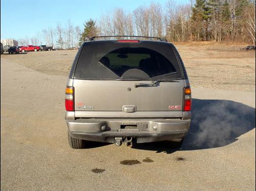 GMC Yukon 2005 photo 4