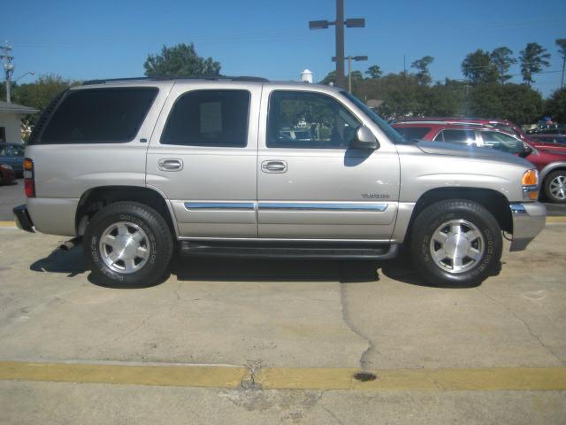 GMC Yukon 2005 photo 3