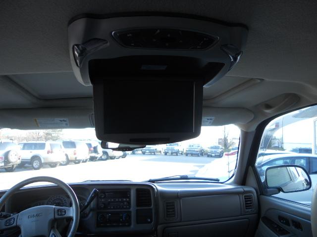 GMC Yukon 2005 photo 5