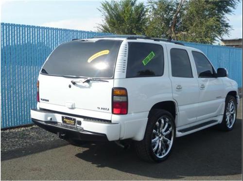 GMC Yukon 2005 photo 1