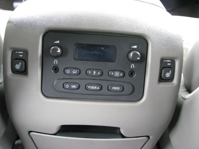 GMC Yukon 2005 photo 11