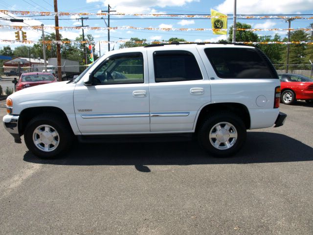 GMC Yukon Ram 3500 Diesel 2-WD SUV