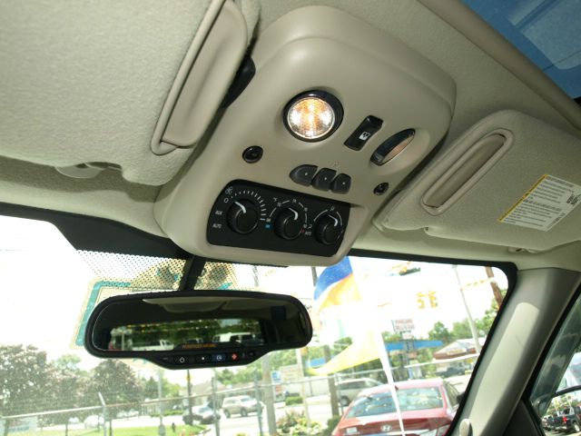 GMC Yukon 2005 photo 21