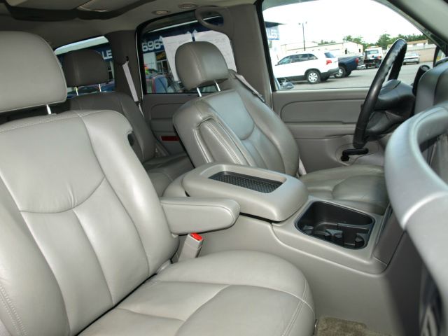 GMC Yukon 2005 photo 27