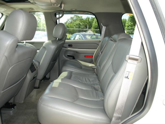 GMC Yukon 2005 photo 6