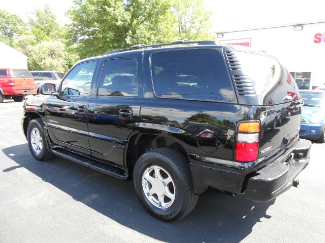 GMC Yukon 2005 photo 4