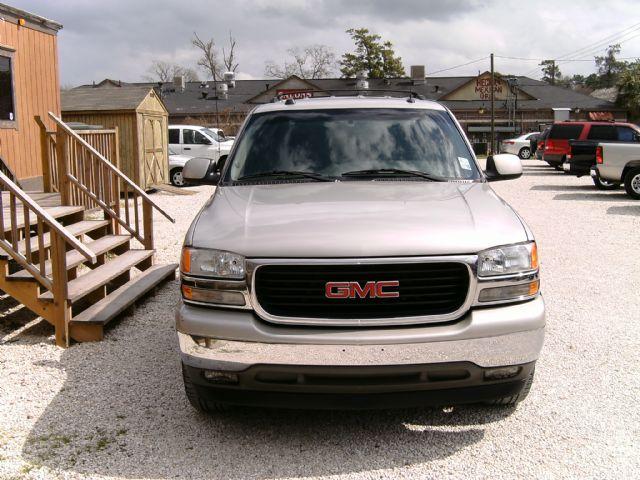 GMC Yukon 2005 photo 2