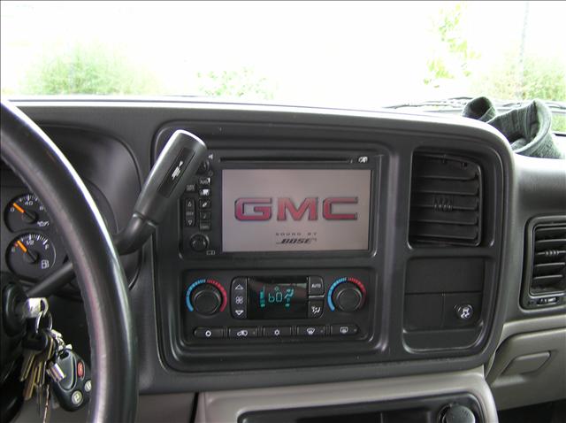 GMC Yukon 2005 photo 5