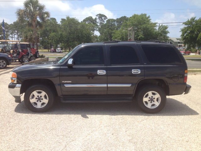 GMC Yukon 2005 photo 4