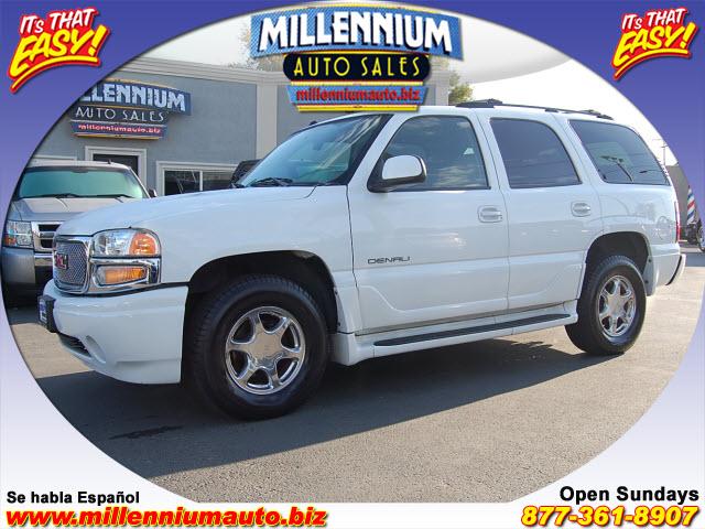 GMC Yukon EX Sedan 4D Sport Utility