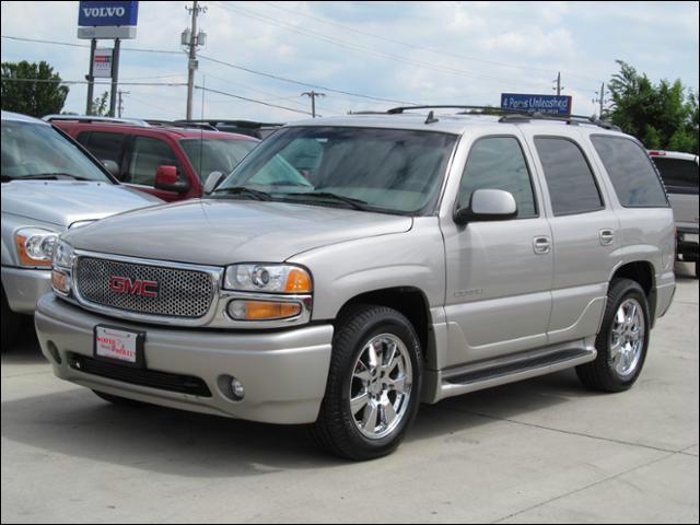 GMC Yukon 2006 photo 4