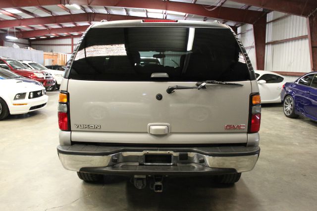 GMC Yukon 2006 photo 30