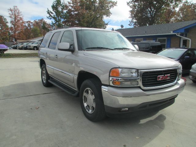 GMC Yukon 2006 photo 1