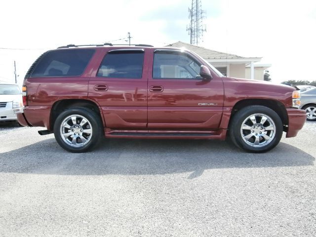 GMC Yukon 2006 photo 4