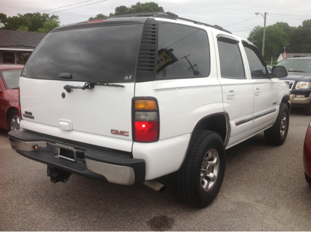 GMC Yukon 2006 photo 3