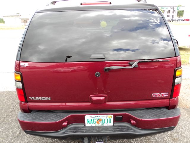 GMC Yukon 2006 photo 3