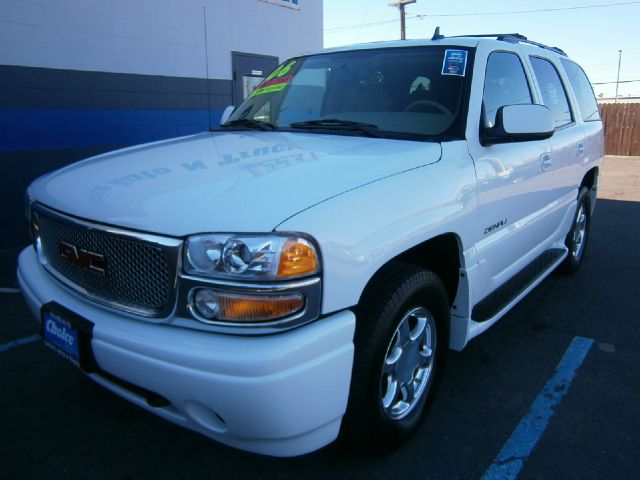 GMC Yukon 2006 photo 3