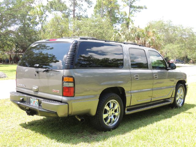 GMC Yukon 2006 photo 122