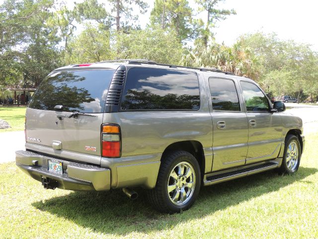 GMC Yukon 2006 photo 125