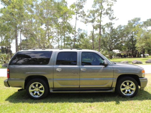 GMC Yukon 2006 photo 127