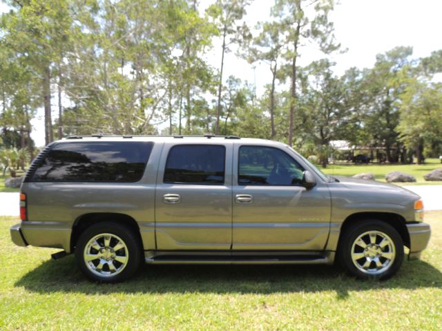 GMC Yukon 2006 photo 130