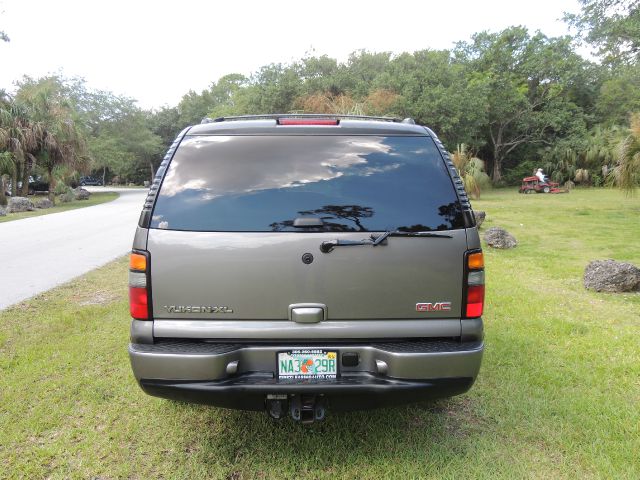 GMC Yukon 2006 photo 138