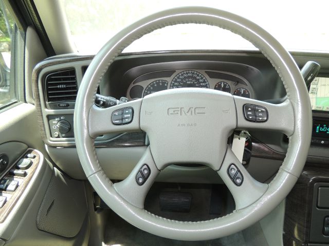 GMC Yukon 2006 photo 70