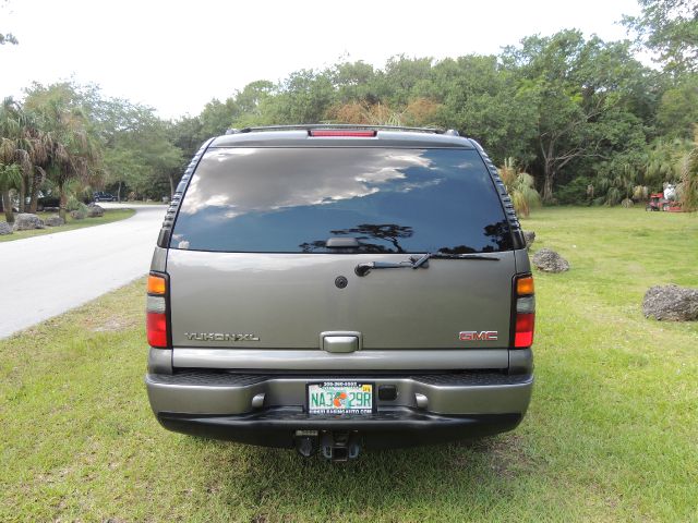 GMC Yukon 2006 photo 96