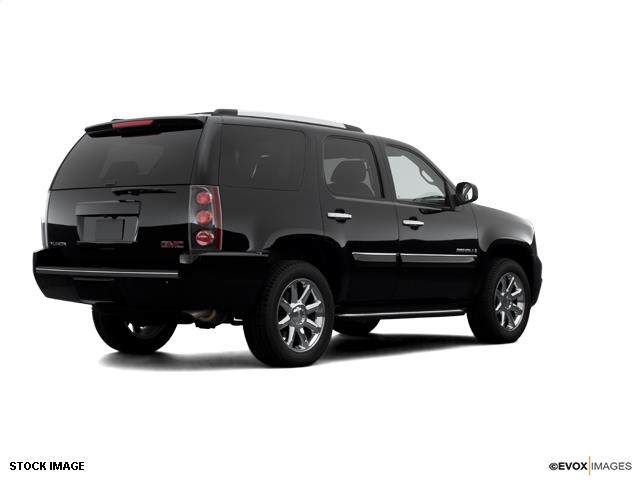 GMC Yukon 2007 photo 13