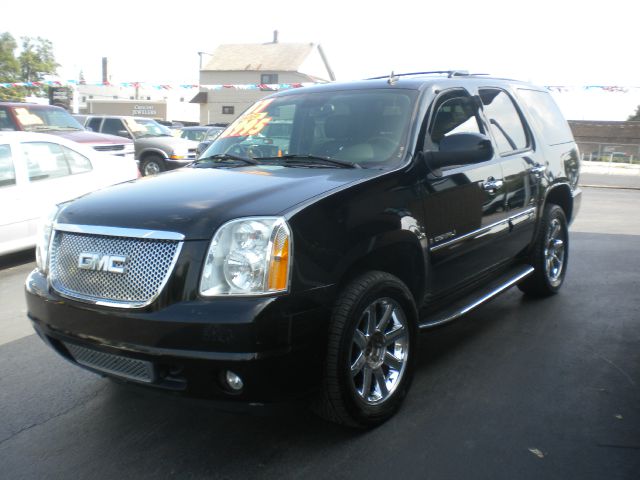 GMC Yukon 2007 photo 2