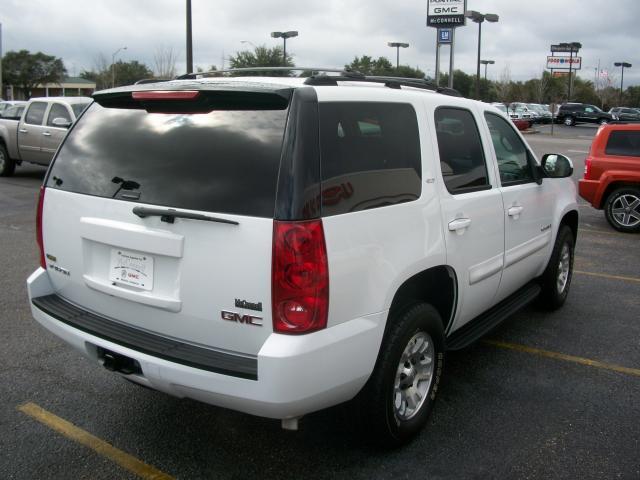 GMC Yukon 2007 photo 4