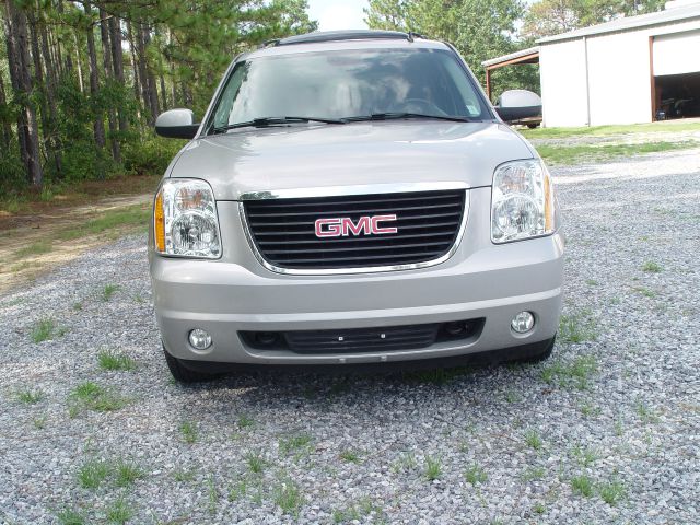 GMC Yukon 2007 photo 3