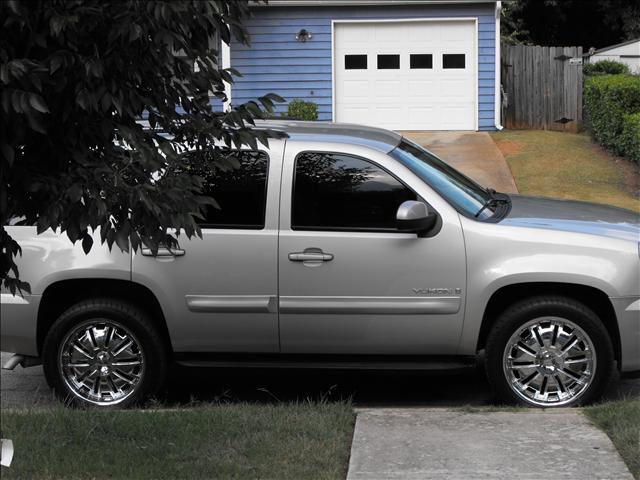 GMC Yukon 2007 photo 4